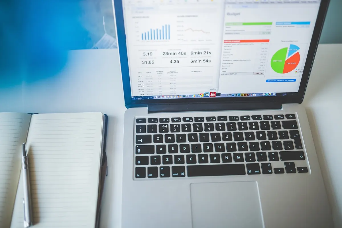 How to Read Monthly Retail Sales Reports: A Beginner's Guide to Key Metrics